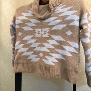 Adrienne Vittadini Cozy Tan and White Patterned Sweater.  Good condition.